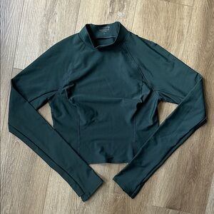 Athleta Forest Green Mock Neck Long Sleeve Crop Shirt